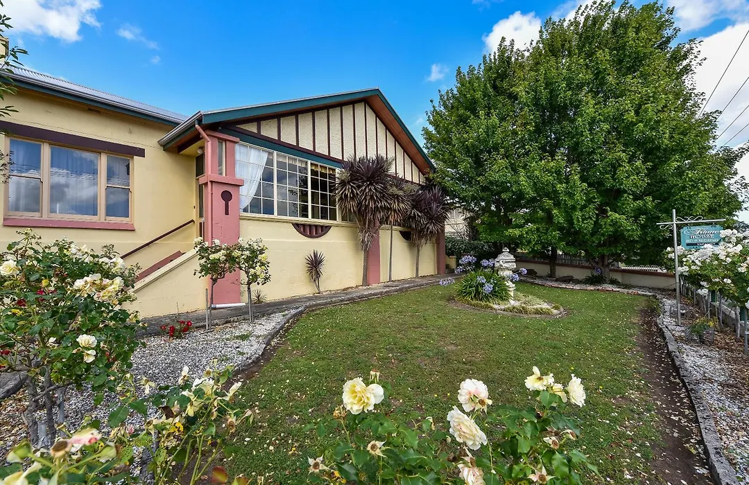 Wyatt Guest House-1