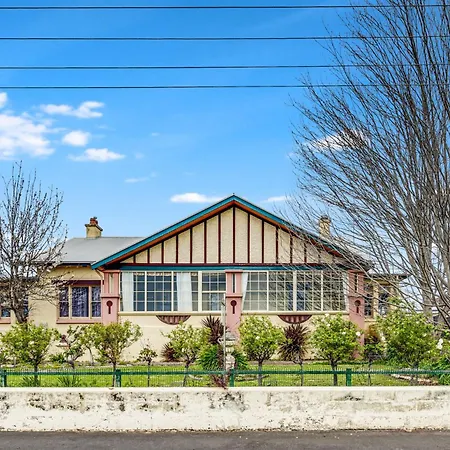 Wyatt Guest House-3
